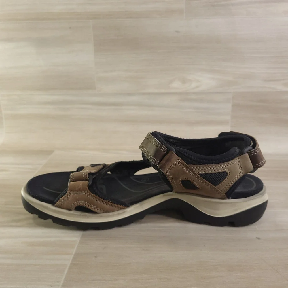 ECCO Yucatan Sandals Mens 41 Brown Leather Hiking Sport Walking 069564